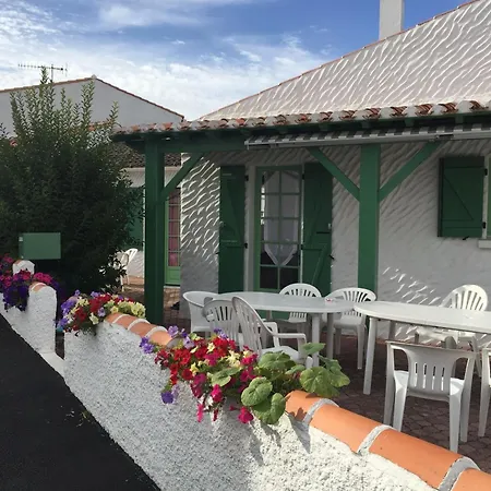 Am Stram Gram Semesterbostad